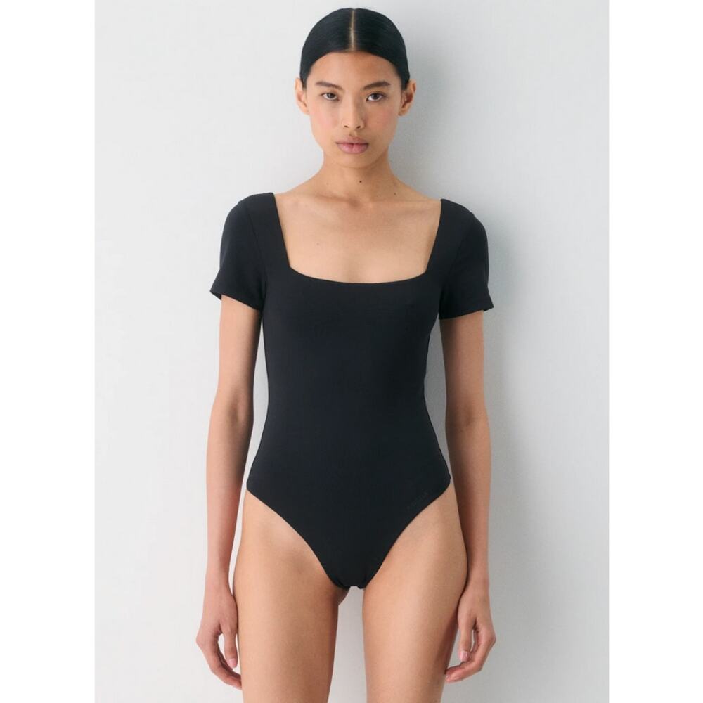 Babaton Original‎ Contour Squareneck Bodysuit Small Black